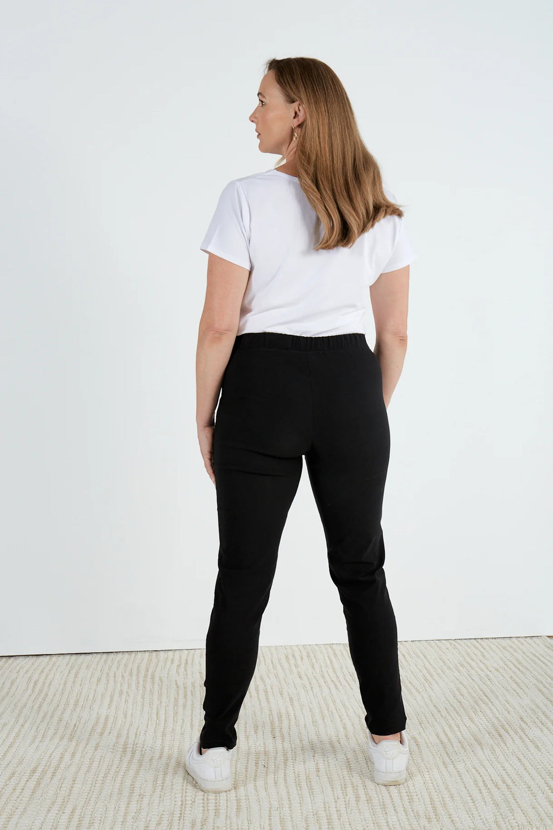 Straight Pant - Black