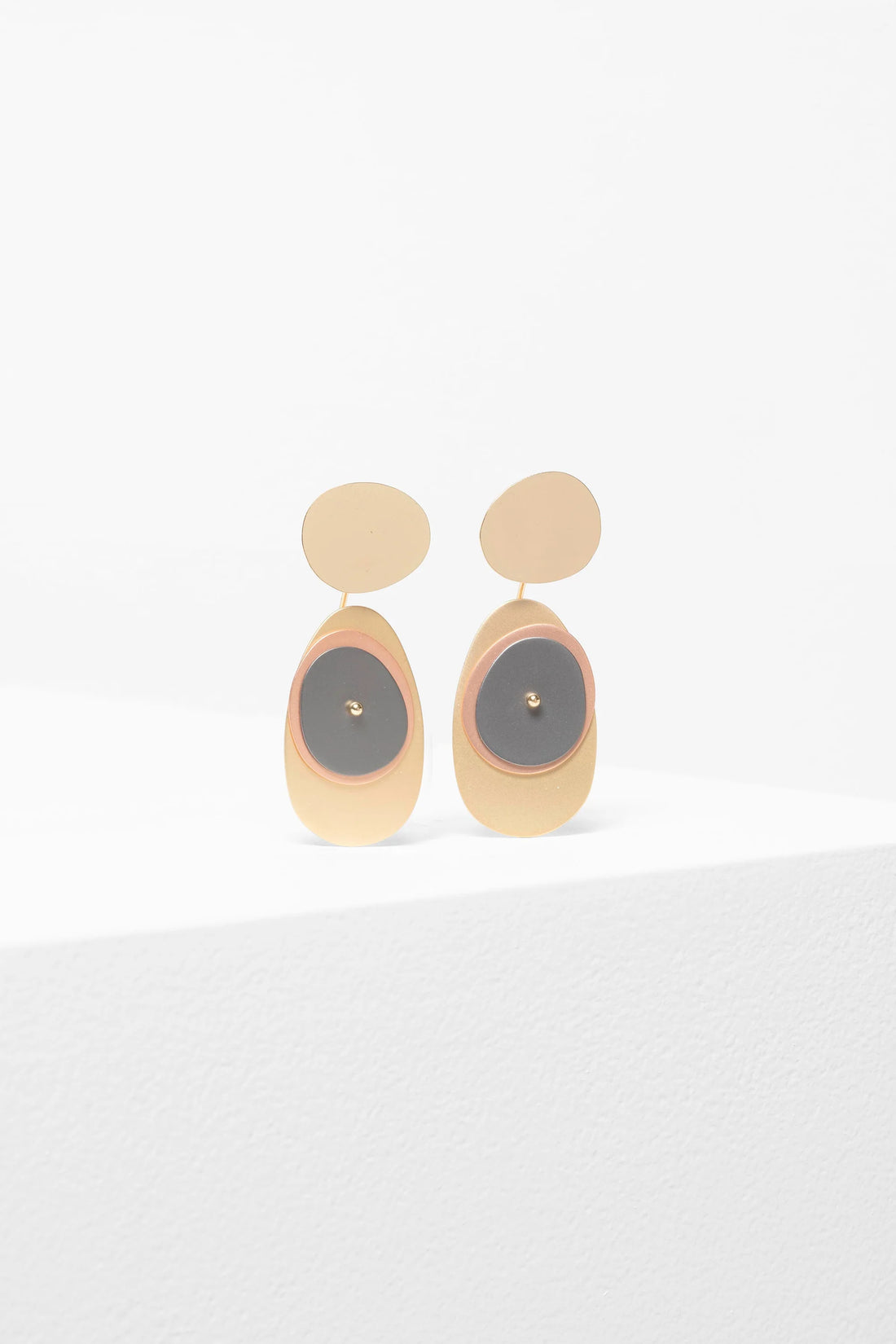 elk orb earring gold