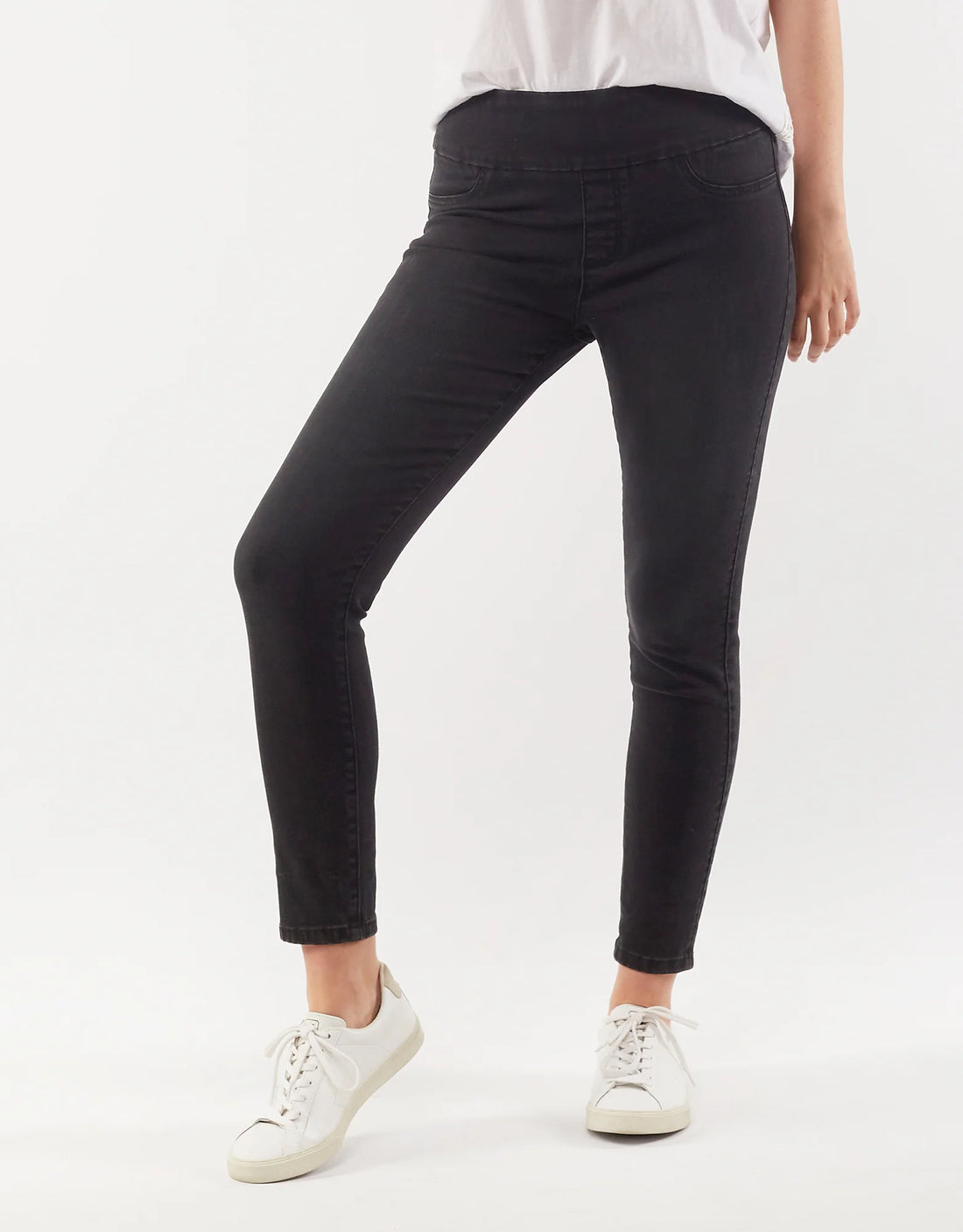 Lenny Stretch - Washed Black