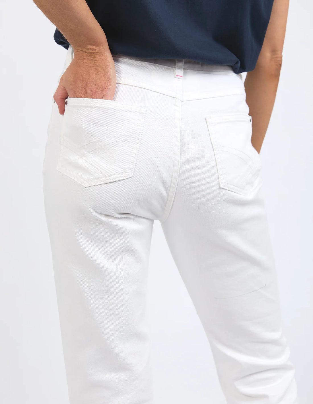 Mollie Capri Pant - White