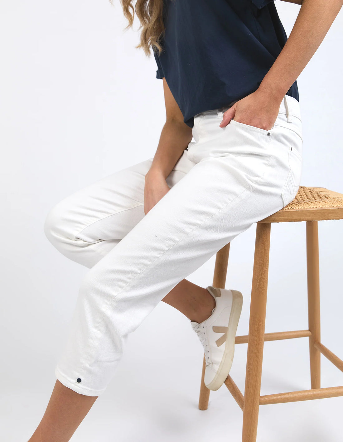 Mollie Capri Pant - White