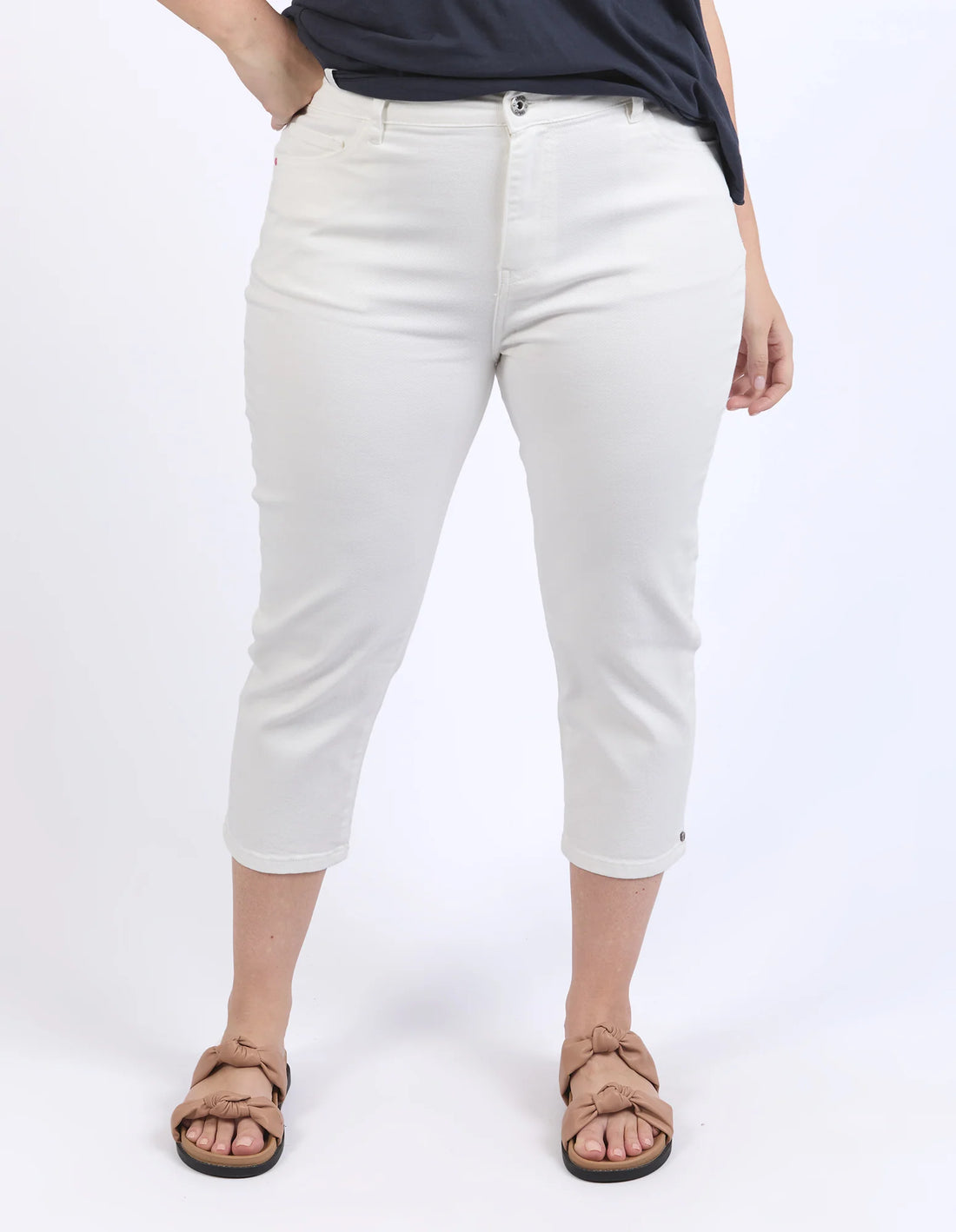 Mollie Capri Pant - White