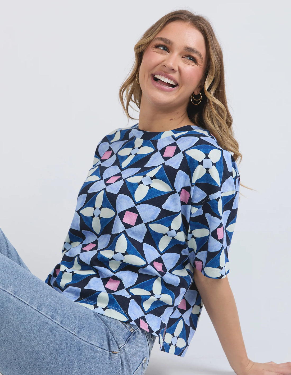 woman wearing elm lifestyle painted tile tee geo print