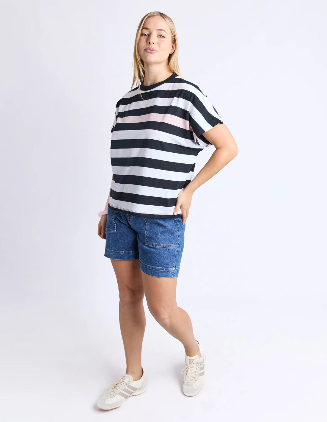 Sorrento Tee - Black & White