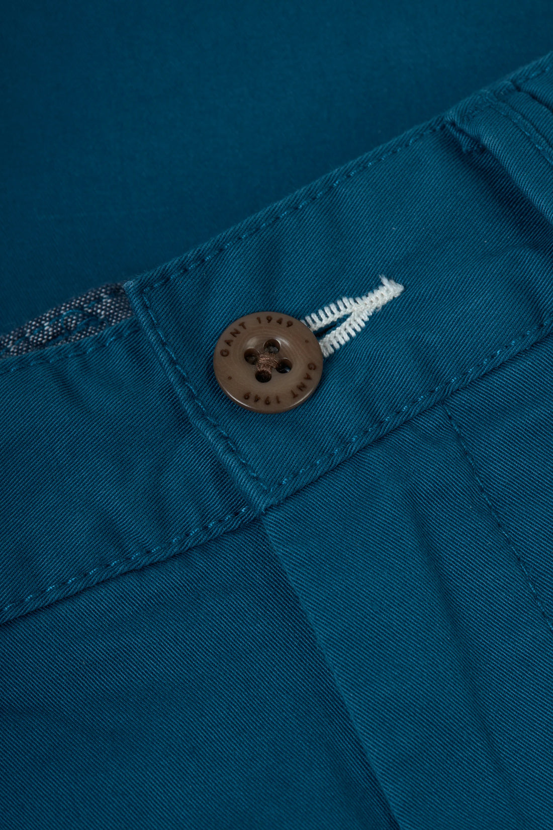 Regular Twill Chino - 430 Ink Blue