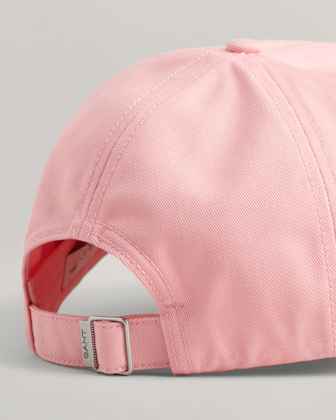 back details of gant shield cap bubblegum pink