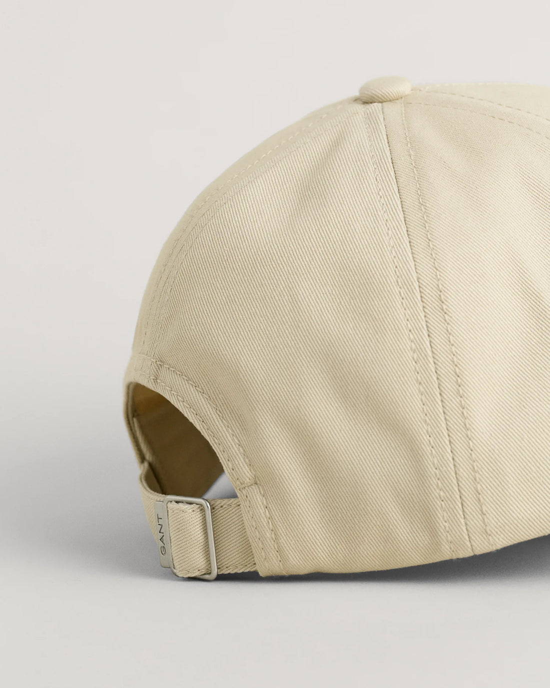 back details of gant shield cap in putty